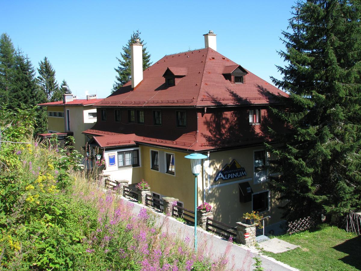 Hotel Alpinum Treffen Εξωτερικό φωτογραφία