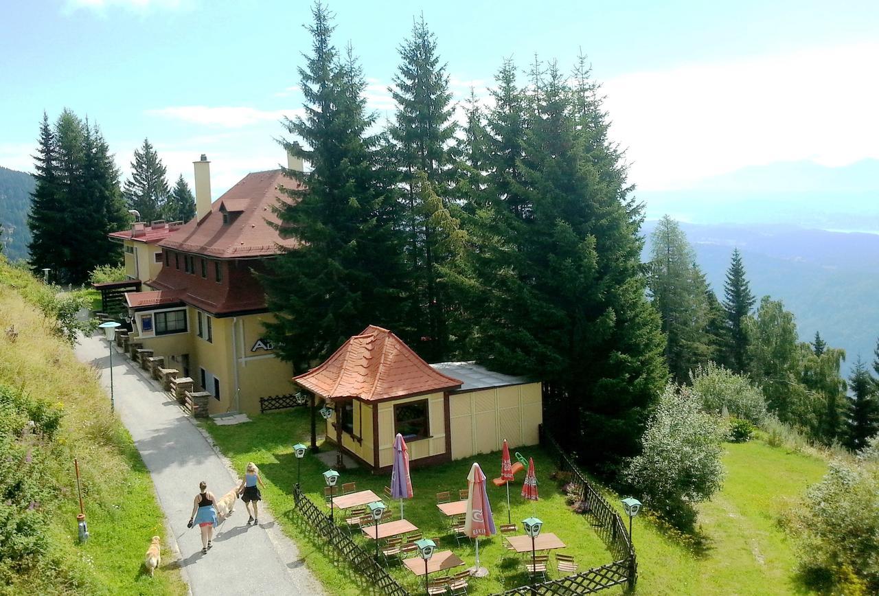 Hotel Alpinum Treffen Εξωτερικό φωτογραφία