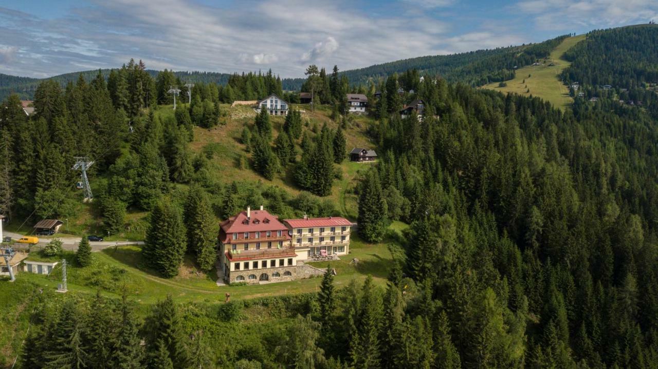 Hotel Alpinum Treffen Εξωτερικό φωτογραφία